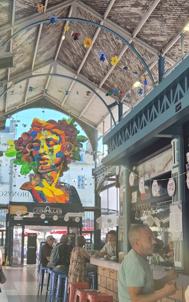 Eiffel designed Les Halles market in Dijon, France